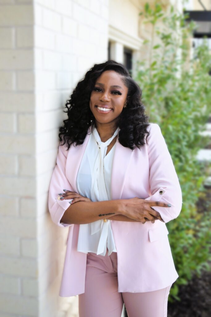 Crystal Akunne, PMHNP